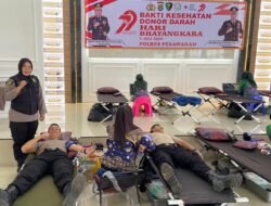Donor Darah dan Deteksi Dini Kanker Warnai Hari Bhayangkara, 140 Pendonor Penuhi Polres Pesawaran