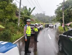Puncak Libur Tahun Baru, Sat Lantas Polres Pesawaran Siaga di Simpang Tiga Mutun