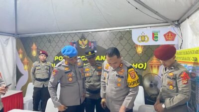 *Pastikan Kesiapan Gerbang Masuk Pesawaran, Kapolres Cek Pos Pam Exit Tol BHO dan Tugu Keris