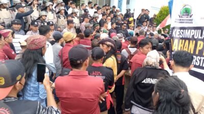 Ribuan Masyarakat Adat Pitu Ngetiyuh Gelar Aksi Damai, BPN Pesawaran Siap Proses Sertipikat Tanah Adat